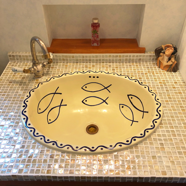 アーバンイエロー モザイクタイルの洗面所 施工写真